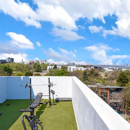 The Monroe Luxury Apartments Johannesburg Buitenkant foto