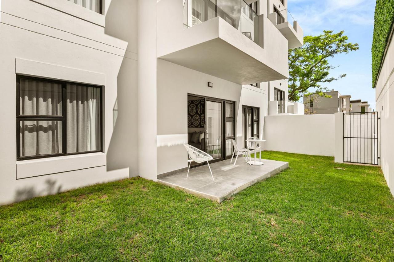 The Monroe Luxury Apartments Johannesburg Buitenkant foto