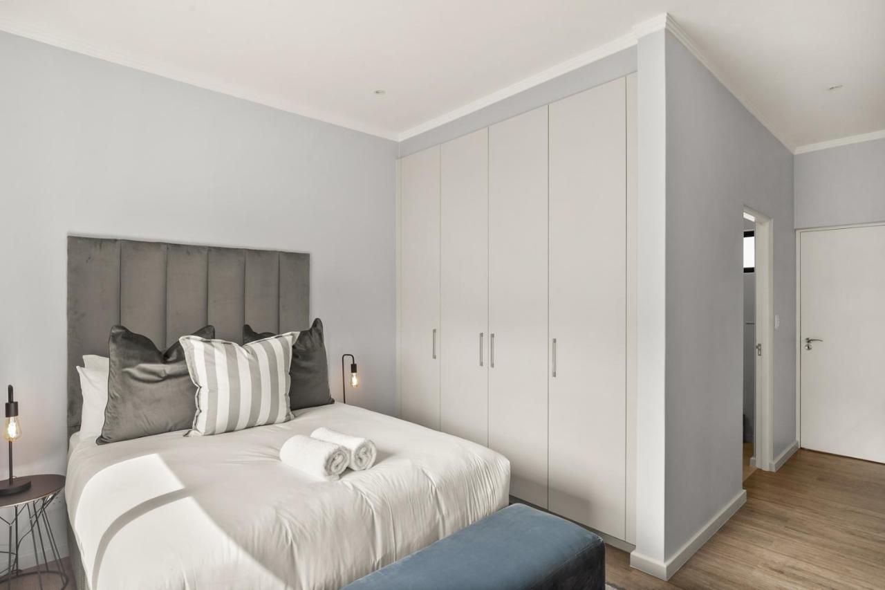The Monroe Luxury Apartments Johannesburg Buitenkant foto