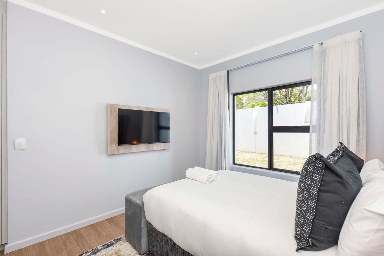 The Monroe Luxury Apartments Johannesburg Buitenkant foto