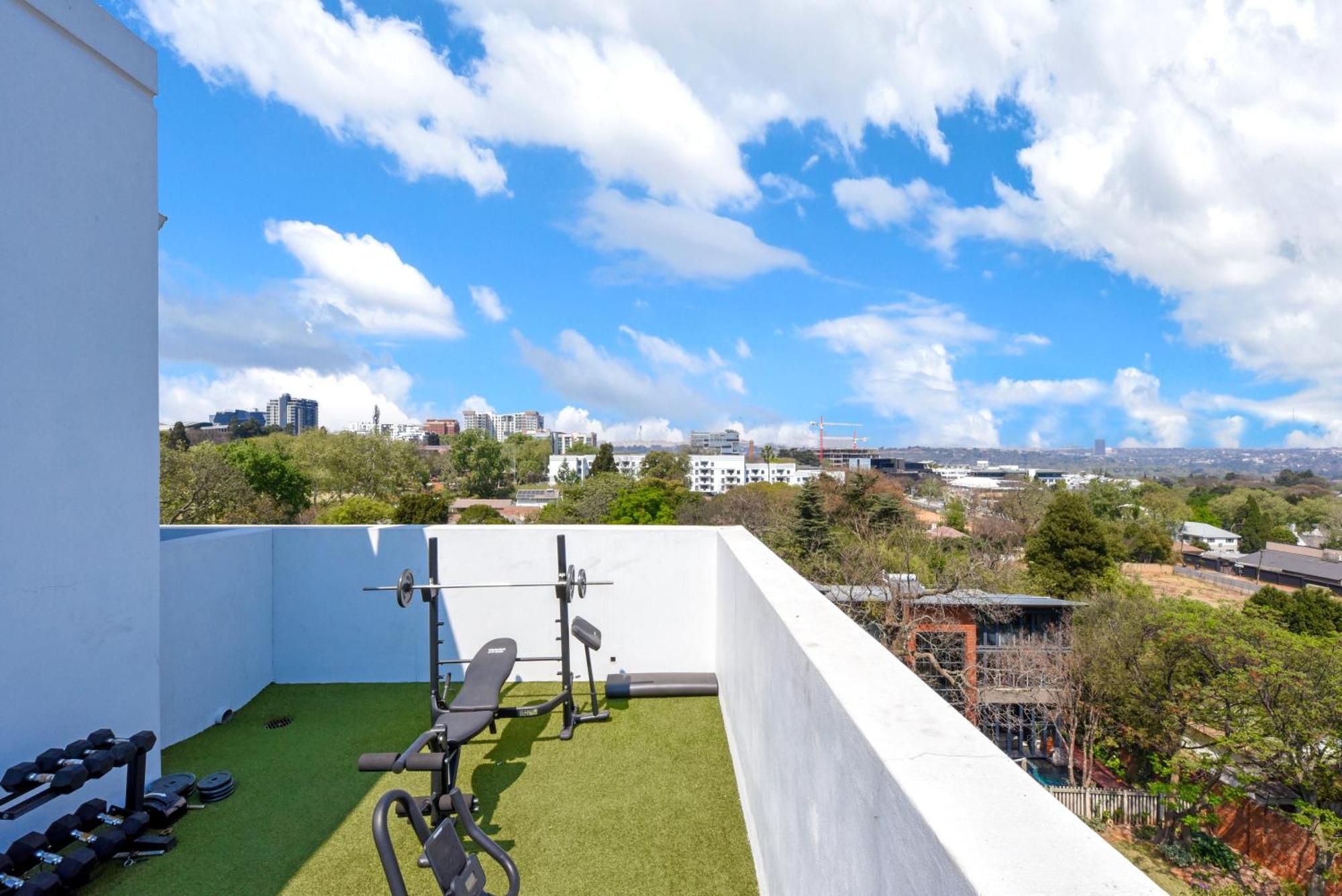 The Monroe Luxury Apartments Johannesburg Buitenkant foto